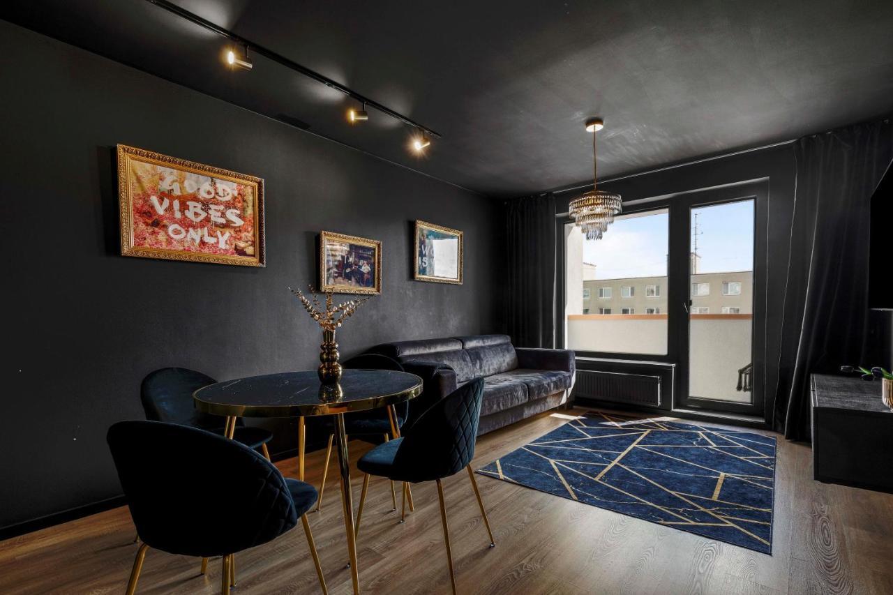 Апартаменты Lam Black - Ac - Balcony Братислава Экстерьер фото
