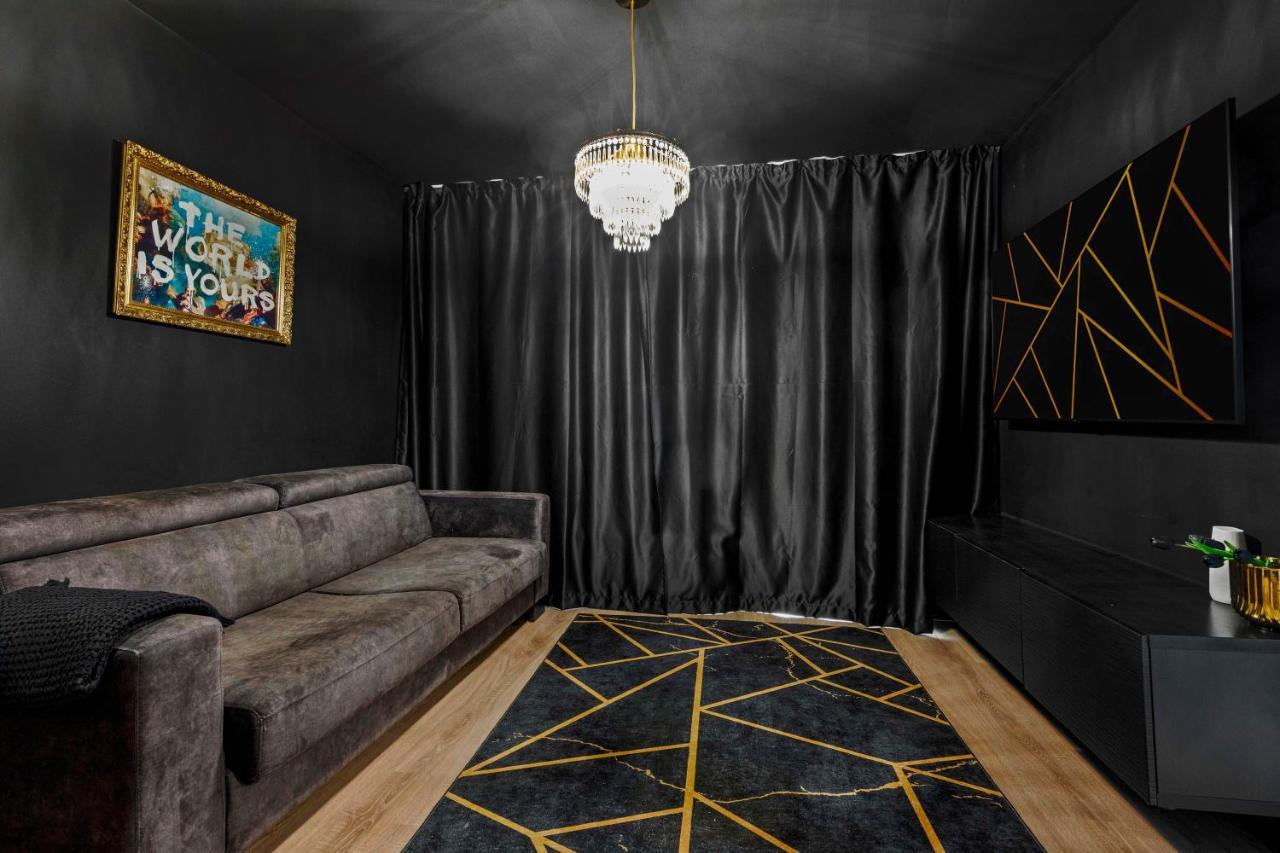 Апартаменты Lam Black - Ac - Balcony Братислава Экстерьер фото